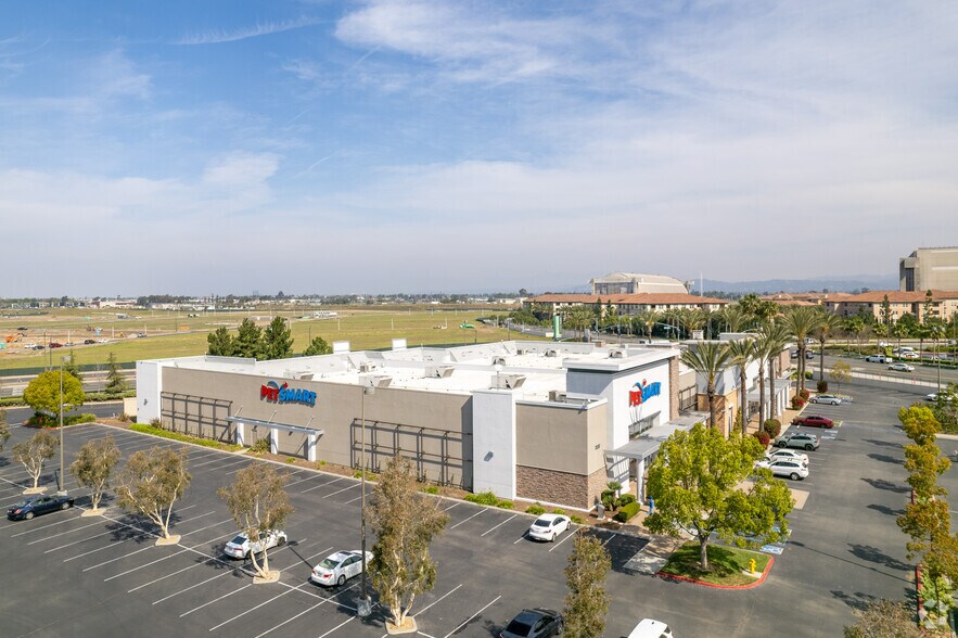 More Photos Of 2201-2895 Park Ave, Tustin Unknown For Lease