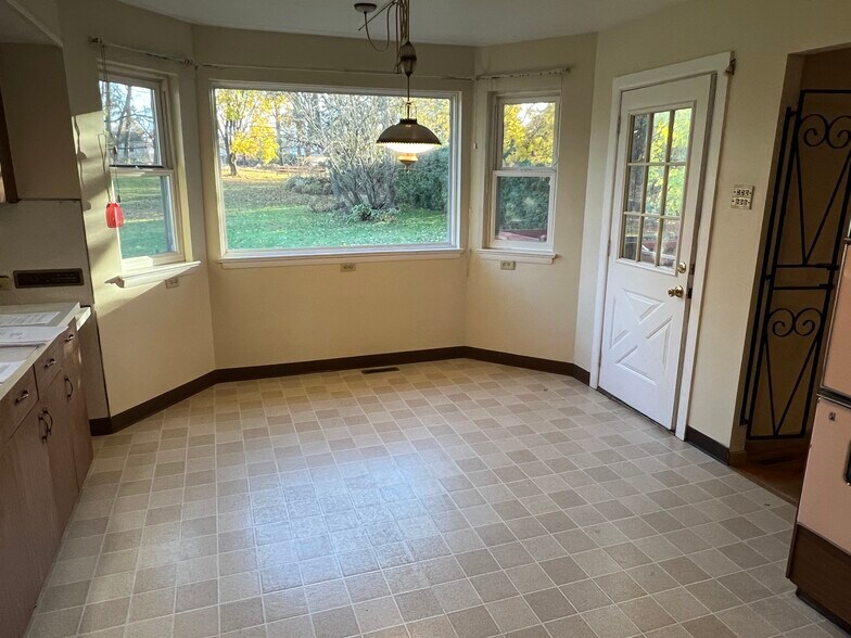 More Photos Of 2110 Walbert Ave, Allentown Office For Sale