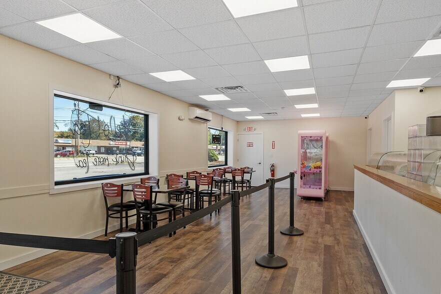 More Photos Of 295 Boston Rd, Billerica General Retail For Sale