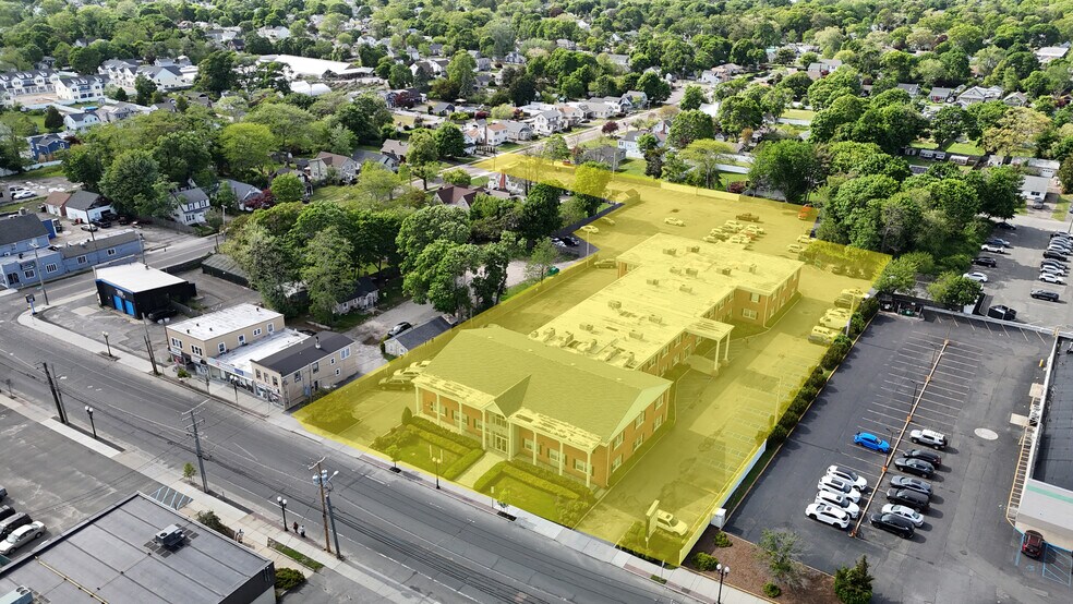 More Photos Of 475 E Main St, Patchogue Medical For Sale