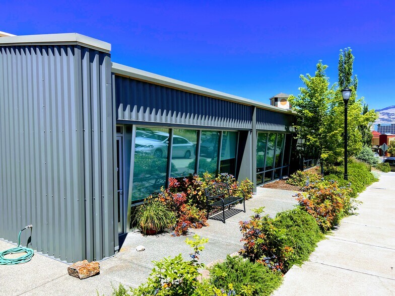 More Photos Of 585 Clover Ln, Ashland Light Manufacturing For Lease