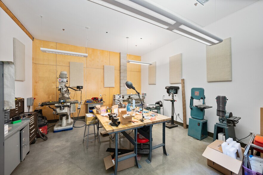 More Photos Of 42 Dore St, San Francisco Office For Sale