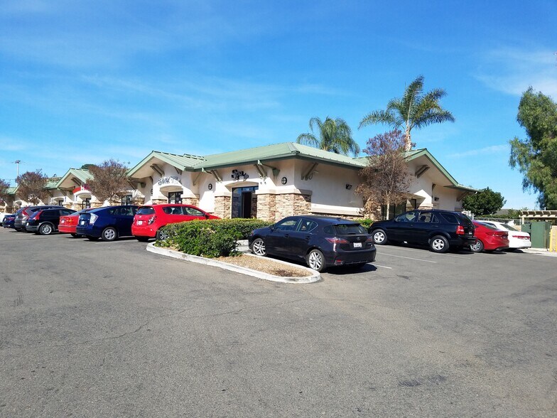 More Photos Of 403-409 N Twin Oaks Valley Rd, San Marcos Unknown For Lease