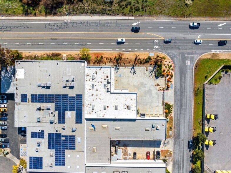 More Photos Of 293 Venture St, San Marcos Manufacturing For Lease