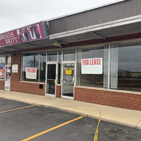 More Photos Of 1551 Plainfield Rd, Joliet Freestanding For Lease
