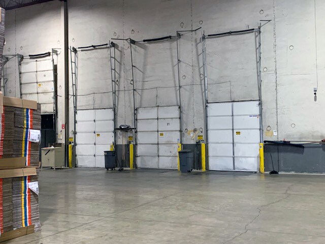 More Photos Of 1000 Access Blvd, Madison Distribution For Lease