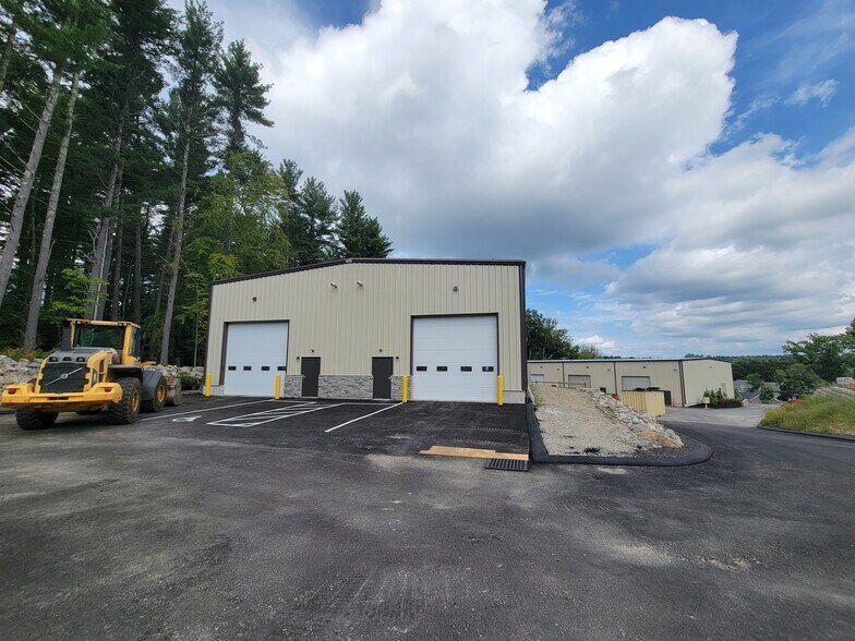 More Photos Of 50 Old Tyng Rd, Tyngsborough Warehouse For Sale