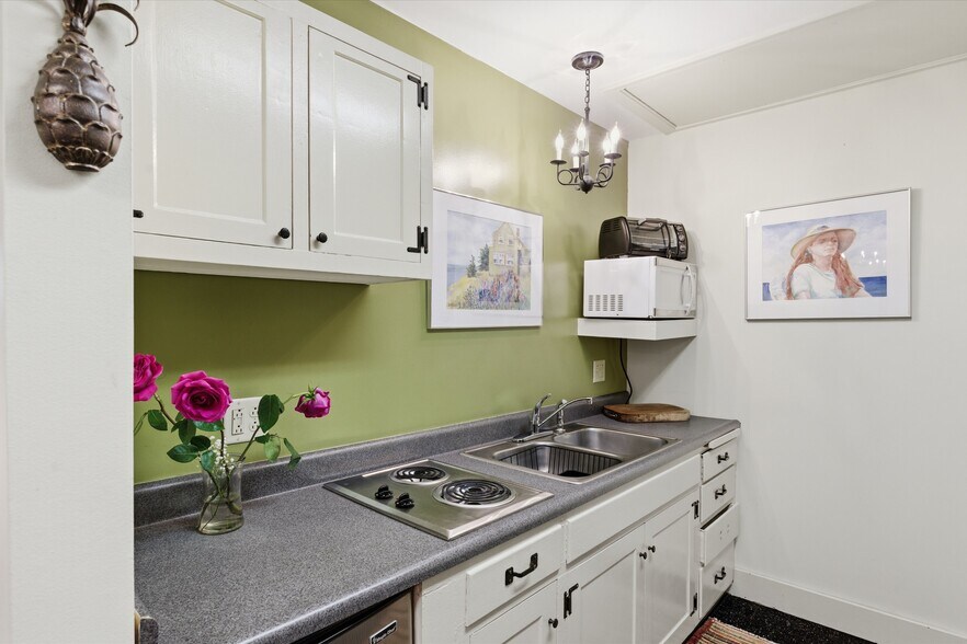 More Photos Of 1161 NY-313, Cambridge Multifamily For Sale