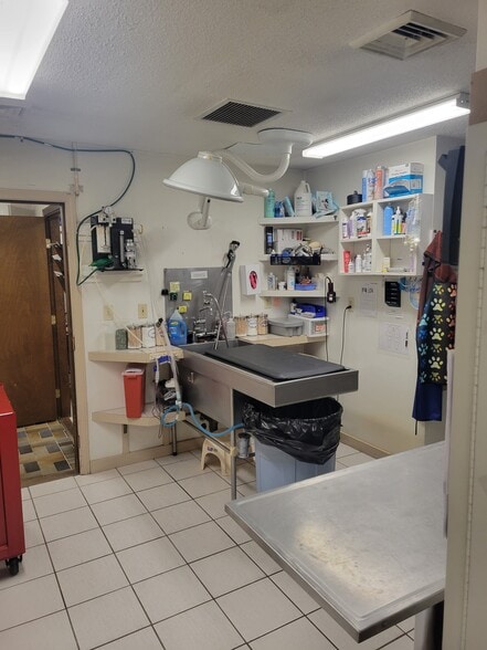 More Photos Of 220 Brook St, Clinton Medical For Sale