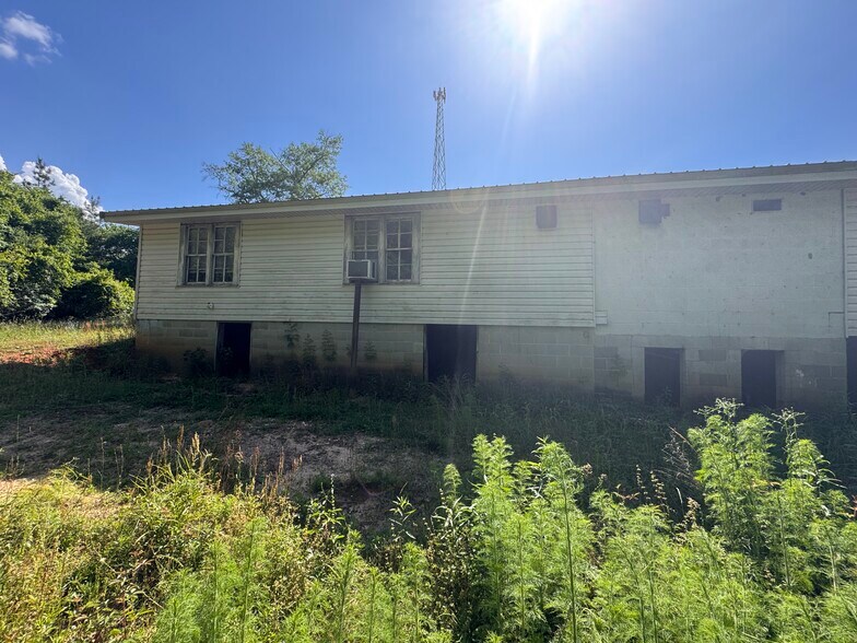 More Photos Of 21076 US Highway 45, Citronelle Manufacturing For Sale