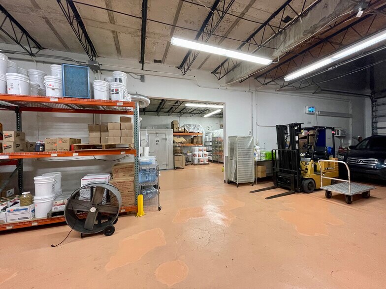 2905 SW 2nd Ave, Fort Lauderdale, FL 33315 Warehouse For Sale