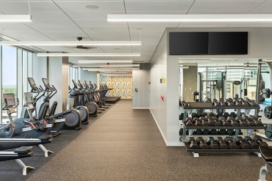 More Photos Of 250 Nicollet Mall, Minneapolis Office For Lease