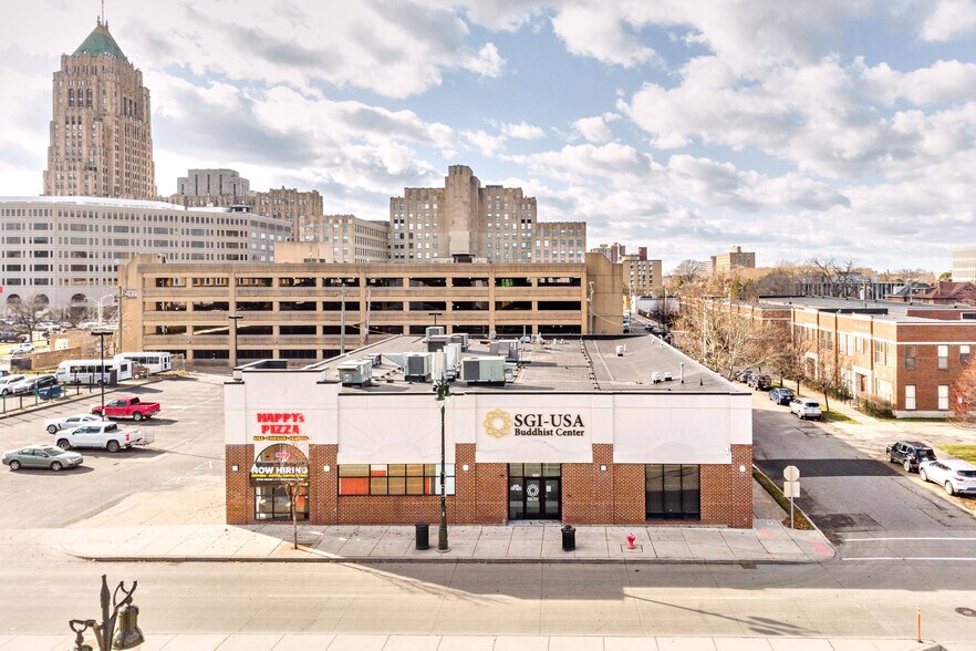 More Photos Of 7451 Woodward Ave, Detroit Storefront Retail Office For Lease