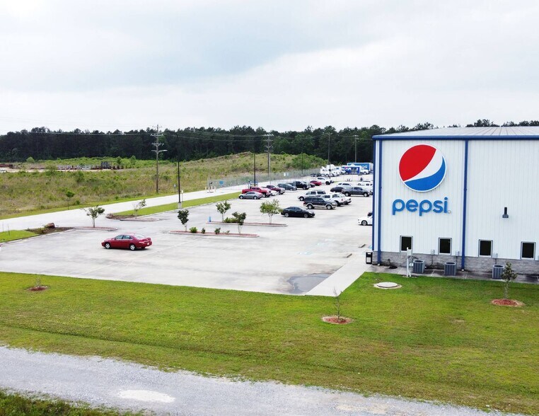 More Photos Of 28517 S Frost Rd, Livingston Distribution For Sale