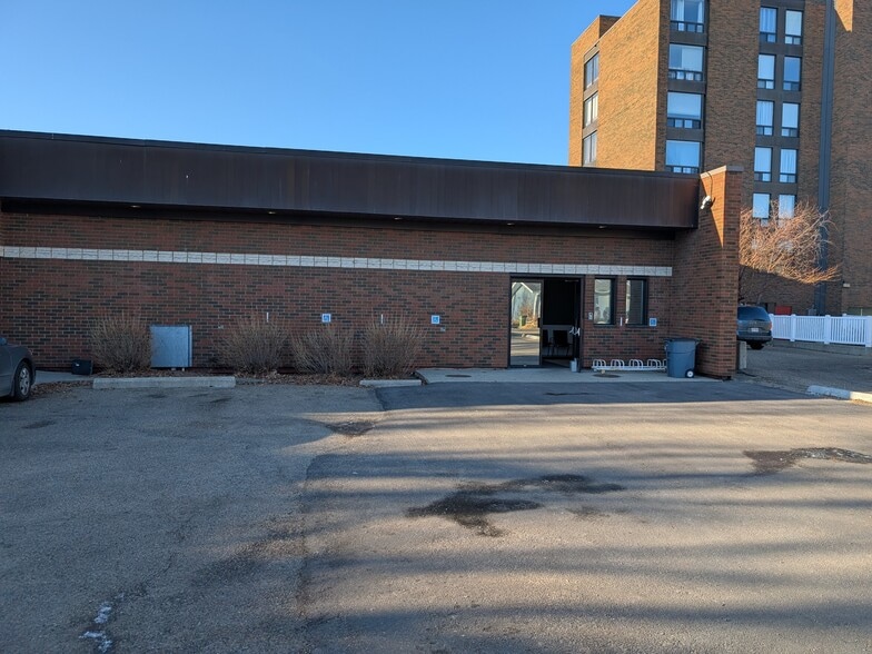 More Photos Of 8405 83rd St NW, Edmonton Religious Facility For Sale