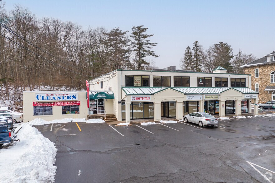 More Photos Of 1492 High Ridge Rd, Stamford Freestanding For Lease