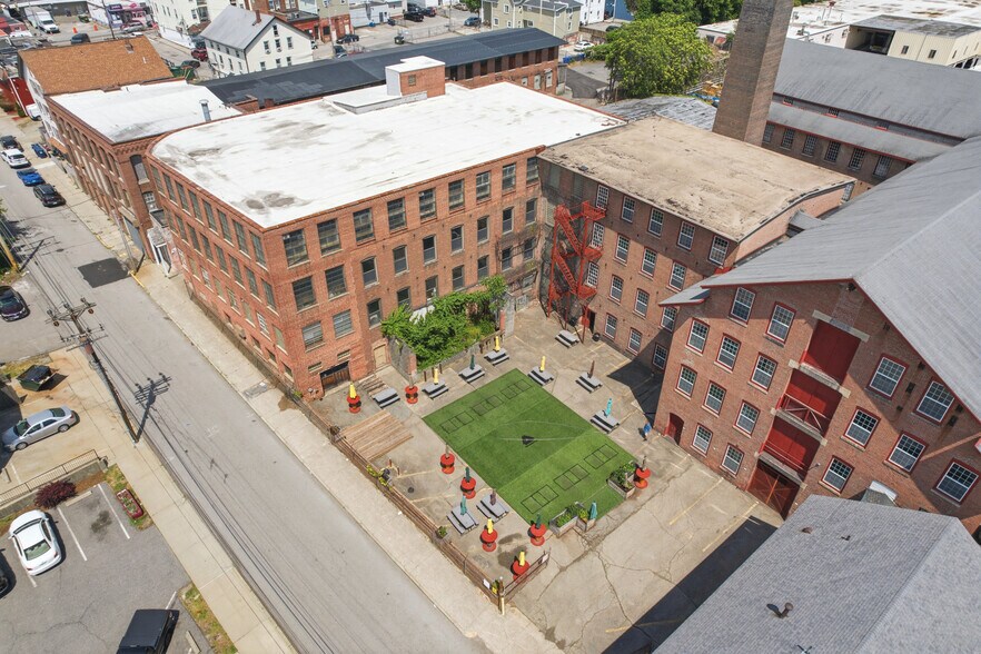 More Photos Of 59 Foundry St, Central Falls Manufacturing For Sale