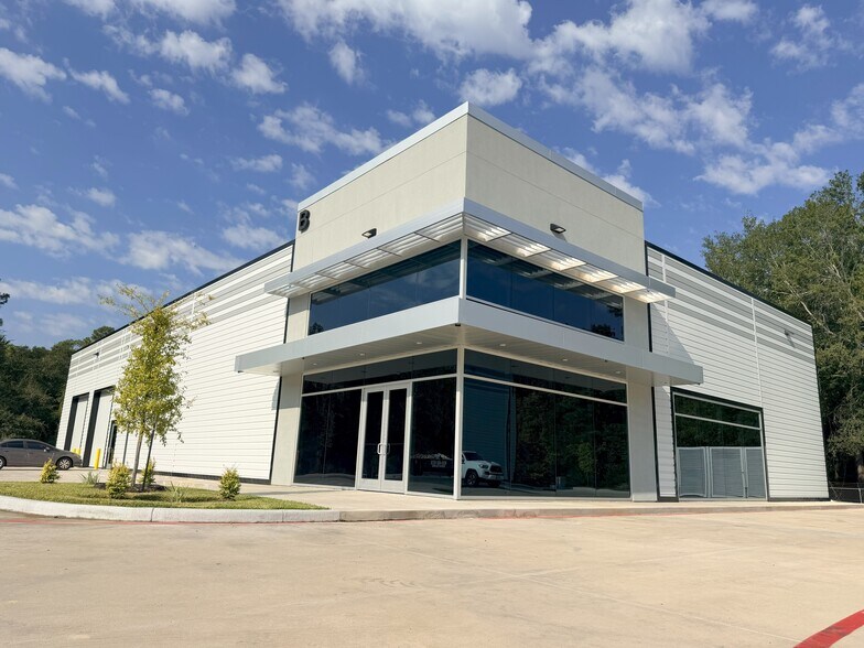 More Photos Of 13233 N Eldridge Pky, Cypress Warehouse For Sale