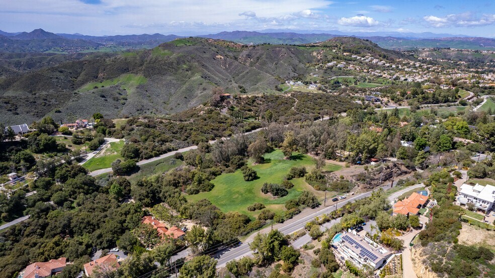 More Photos Of 24415 Mulholland Hwy, Calabasas Land For Sale