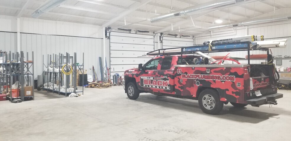 More Photos Of 1627 County Road 7340, Lubbock Warehouse For Sale