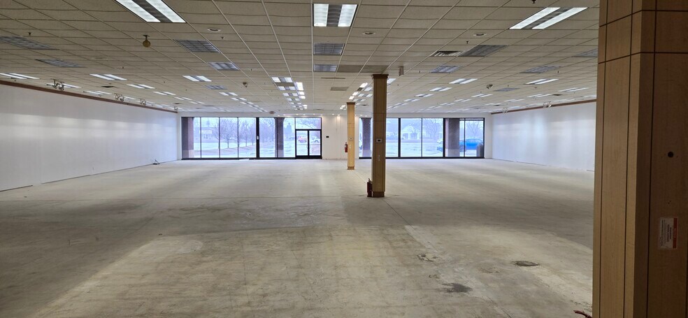 More Photos Of 35252-35340 23 Mile Rd, New Baltimore Freestanding For Lease