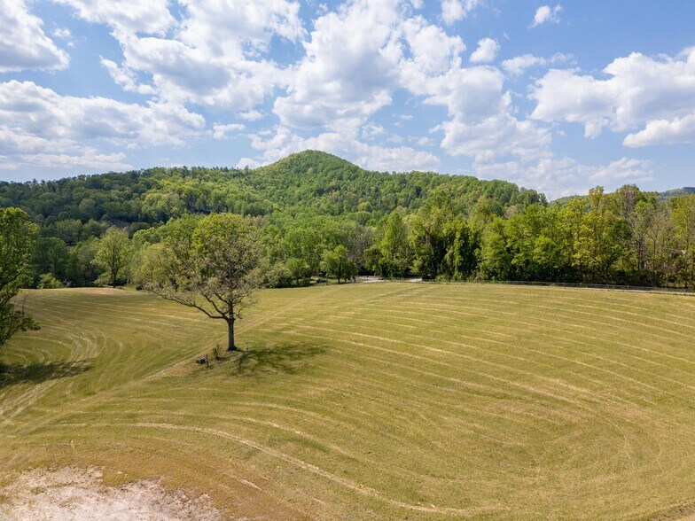 More Photos Of , Mills River Unknown For Sale