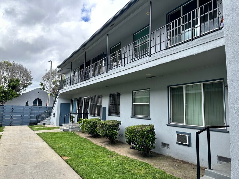 More Photos Of 2301-2311 W Florence Ave, Los Angeles Apartments For Sale