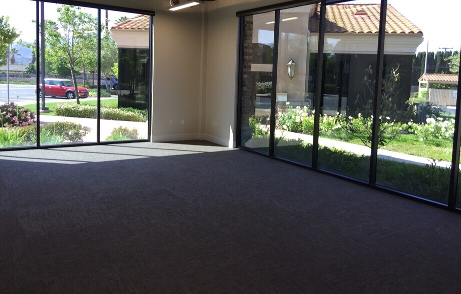 More Photos Of 3249 Old Conejo Rd, Newbury Park Medical For Sale