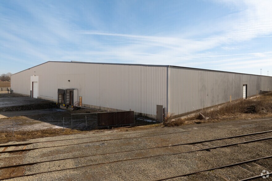 Primary Photo Of 2605 Davis Rd, Kokomo Warehouse For Lease