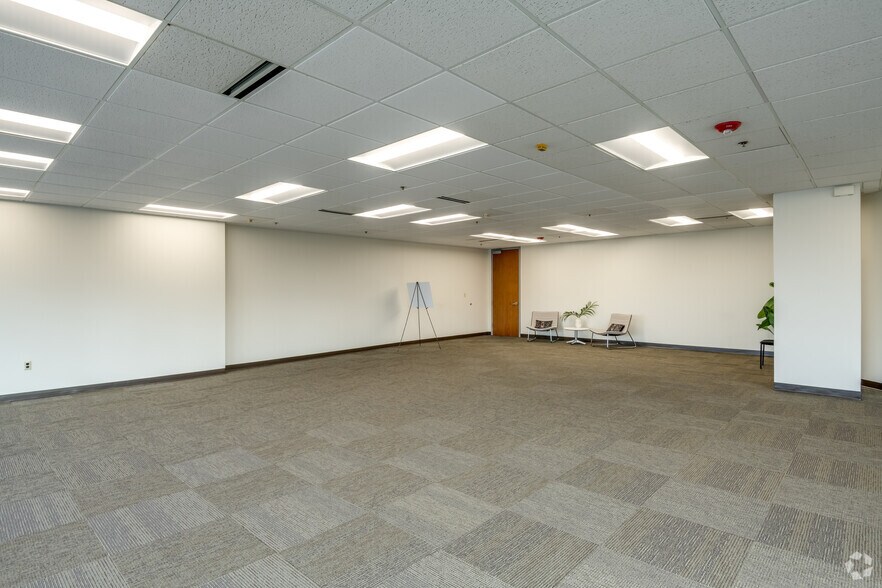 Photo of 10th Floor Ste 1035 (Tower I)