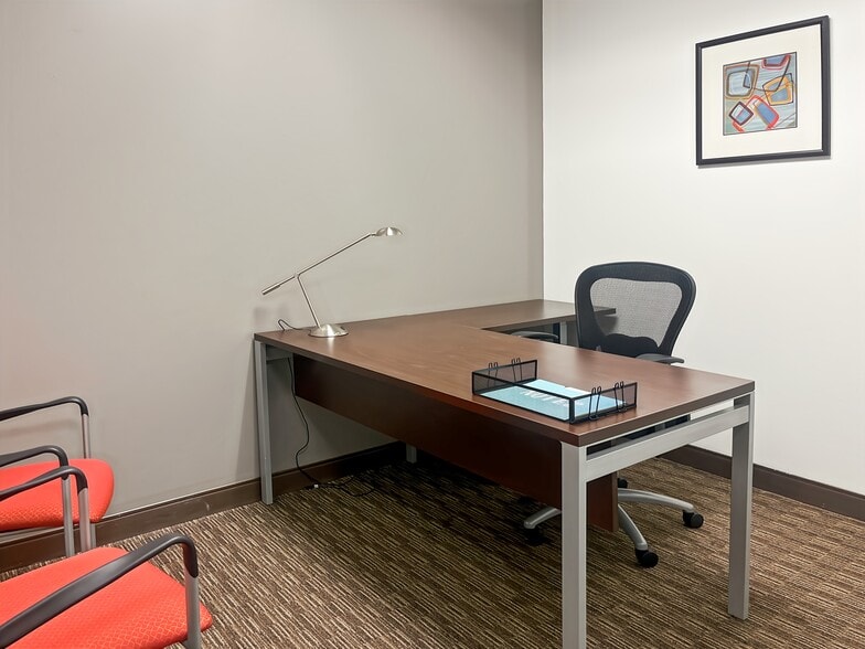 More Photos Of 420 20th St N, Birmingham Coworking Space