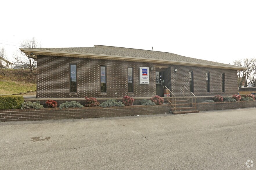 Primary Photo Of 1637 N Eastman Rd, Kingsport Office For Lease