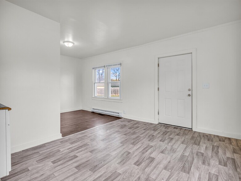 More Photos Of 3178 N Capitol Ave, Indianapolis Apartments For Sale