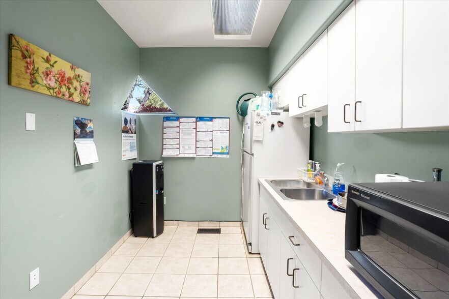 More Photos Of 120 Northview Rd, Sedona Skilled Nursing Facility For Lease