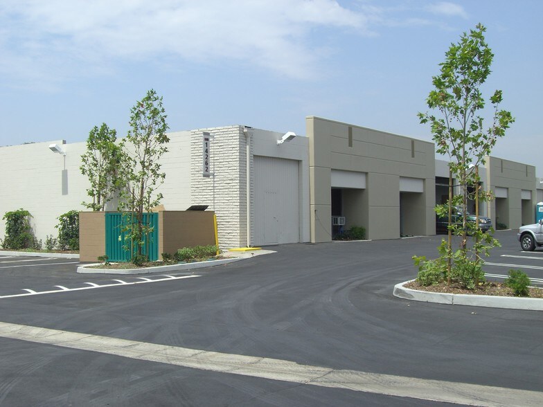 More Photos Of 14278 Valley Blvd, City Of Industry Unknown For Lease