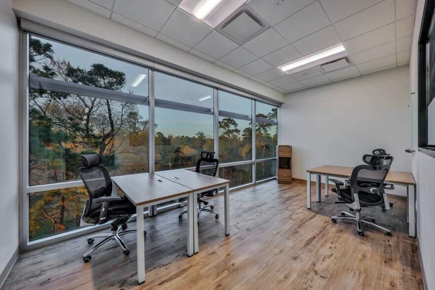 More Photos Of 25700 Interstate 45, Spring Coworking Space