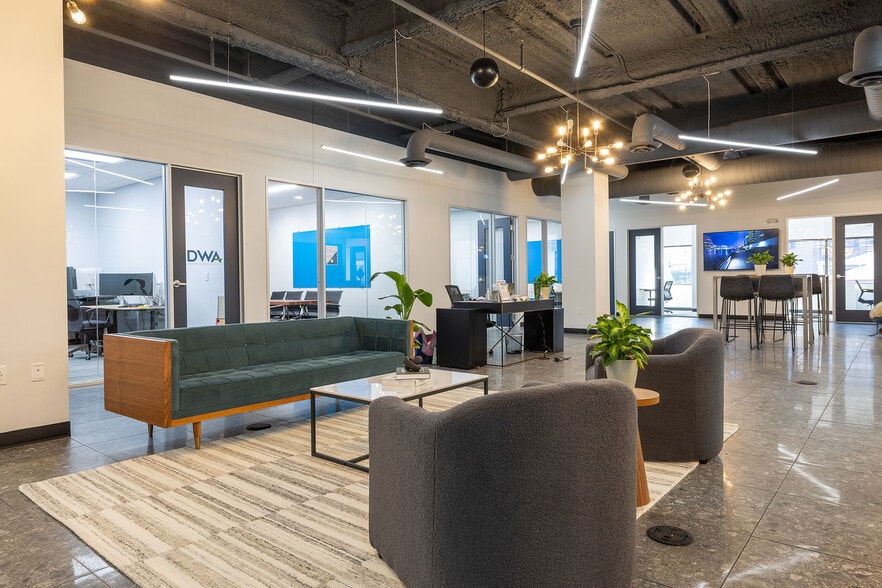 More Photos Of 790 N Milwaukee St, Milwaukee Coworking Space