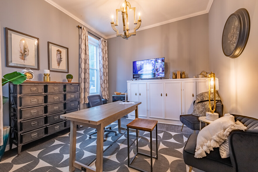 More Photos Of 508 N Tryon St N, Charlotte Apartments For Sale