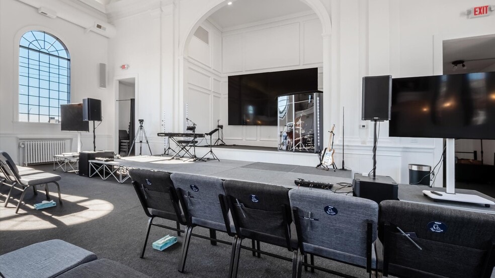 More Photos Of 169 Hudson Ave, Newark Religious Facility For Sale