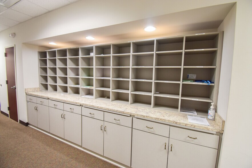 More Photos Of 1434 22nd Ave, Tuscaloosa Office For Sale