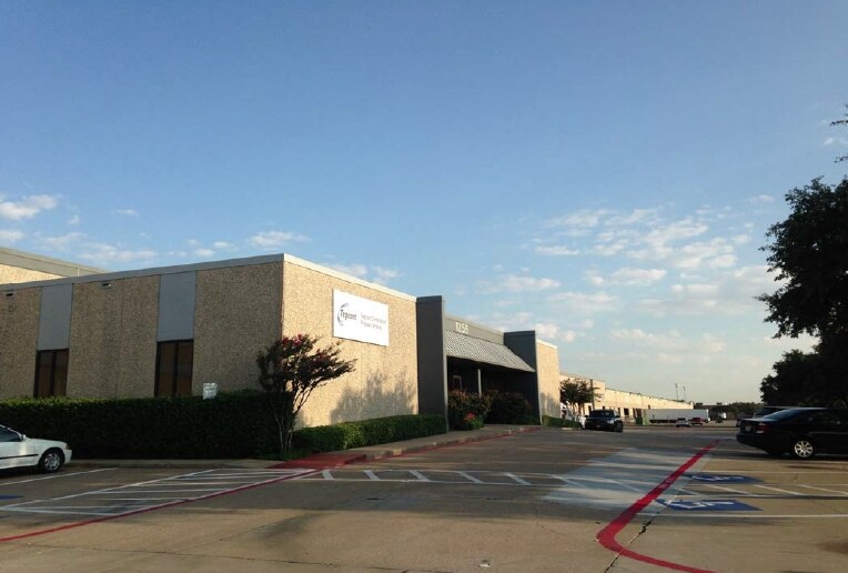 More Photos Of 1255 Champion Cir, Carrollton Warehouse For Lease