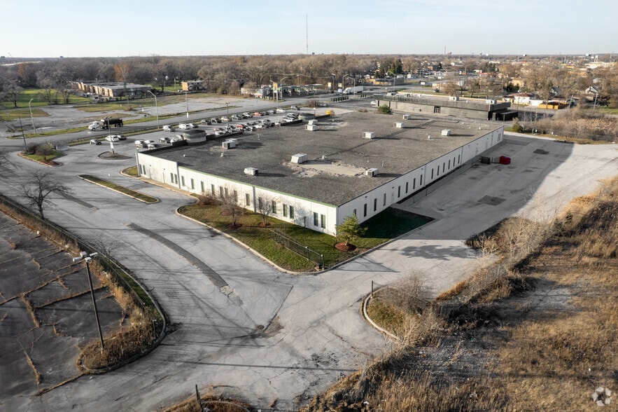 More Photos Of 15115 S Dixie Hwy, Harvey Medical For Lease