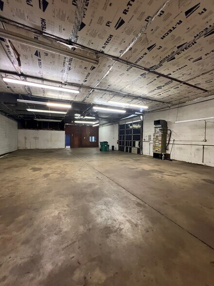 More Photos Of 3708 Shiloh Rd, Tyler Industrial For Sale