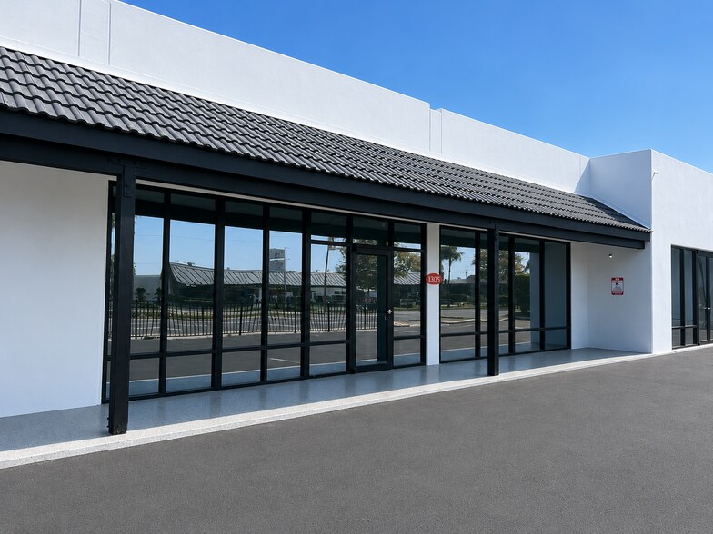 More Photos Of 1301-1307 E Edinger Ave, Santa Ana Showroom For Lease