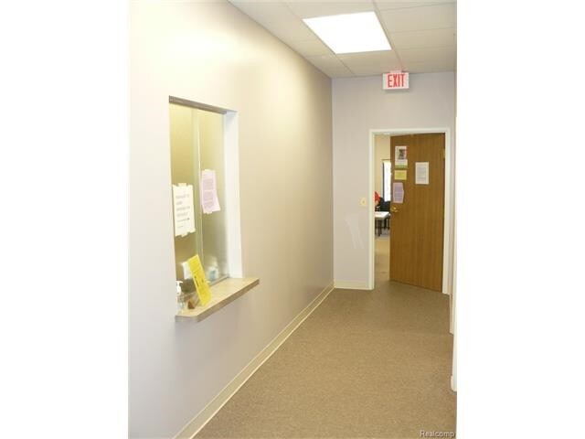 More Photos Of 27500 Hoover Rd, Warren Medical For Lease