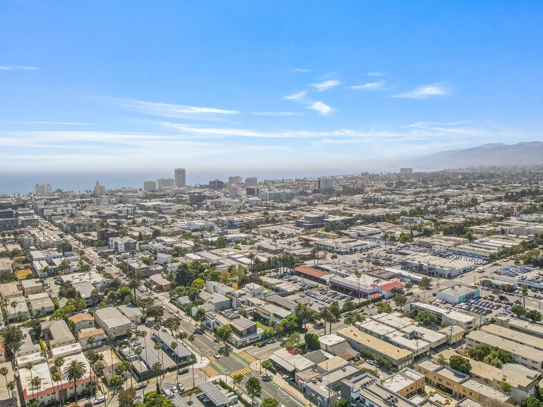 More Photos Of 1444 Euclid St, Santa Monica Apartments For Sale