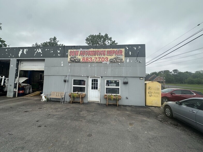 More Photos Of 6530 Broadway St, Lancaster General Retail For Sale