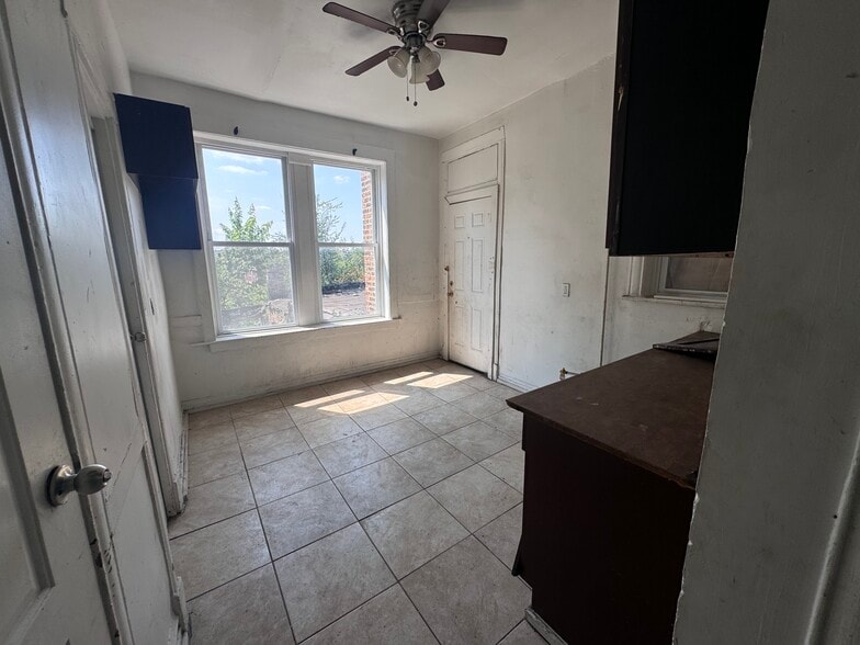 More Photos Of 7701 S Halsted St, Chicago Apartments For Sale