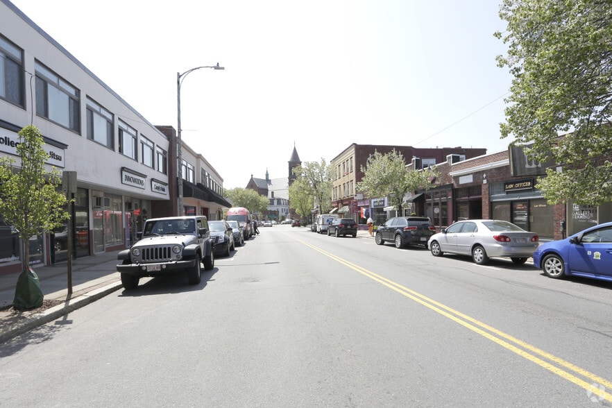 More Photos Of 281-283 Cabot St, Beverly Storefront For Lease