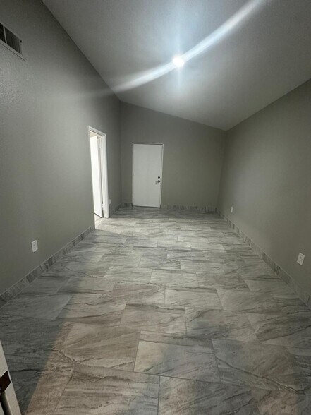 More Photos Of 5250 Date Ave, Sacramento Loft Creative Space For Lease